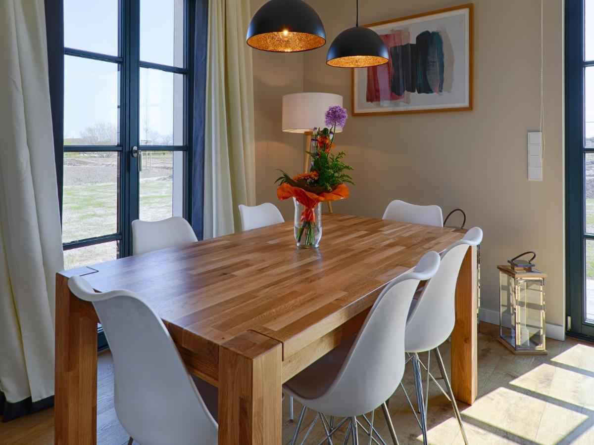 Reetland am Meer - Premium Reetdachvilla mit 3 Schlafzimmern, Sauna und Kamin F23 Dranske Exterior foto