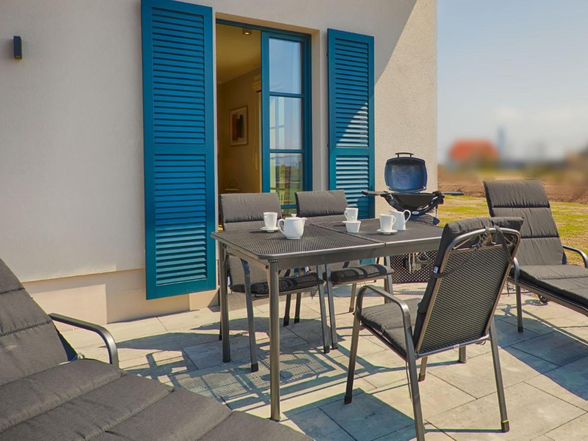 Reetland am Meer - Premium Reetdachvilla mit 3 Schlafzimmern, Sauna und Kamin F23 Dranske Exterior foto